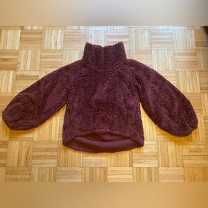 lululemon Sherpa turtleneck pullover w pocket
